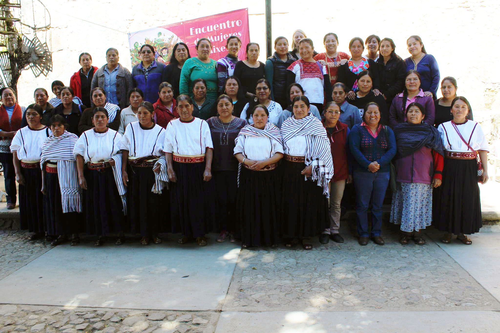 Encuentro entre mujeres autoridades y líderes en Tamazulapam