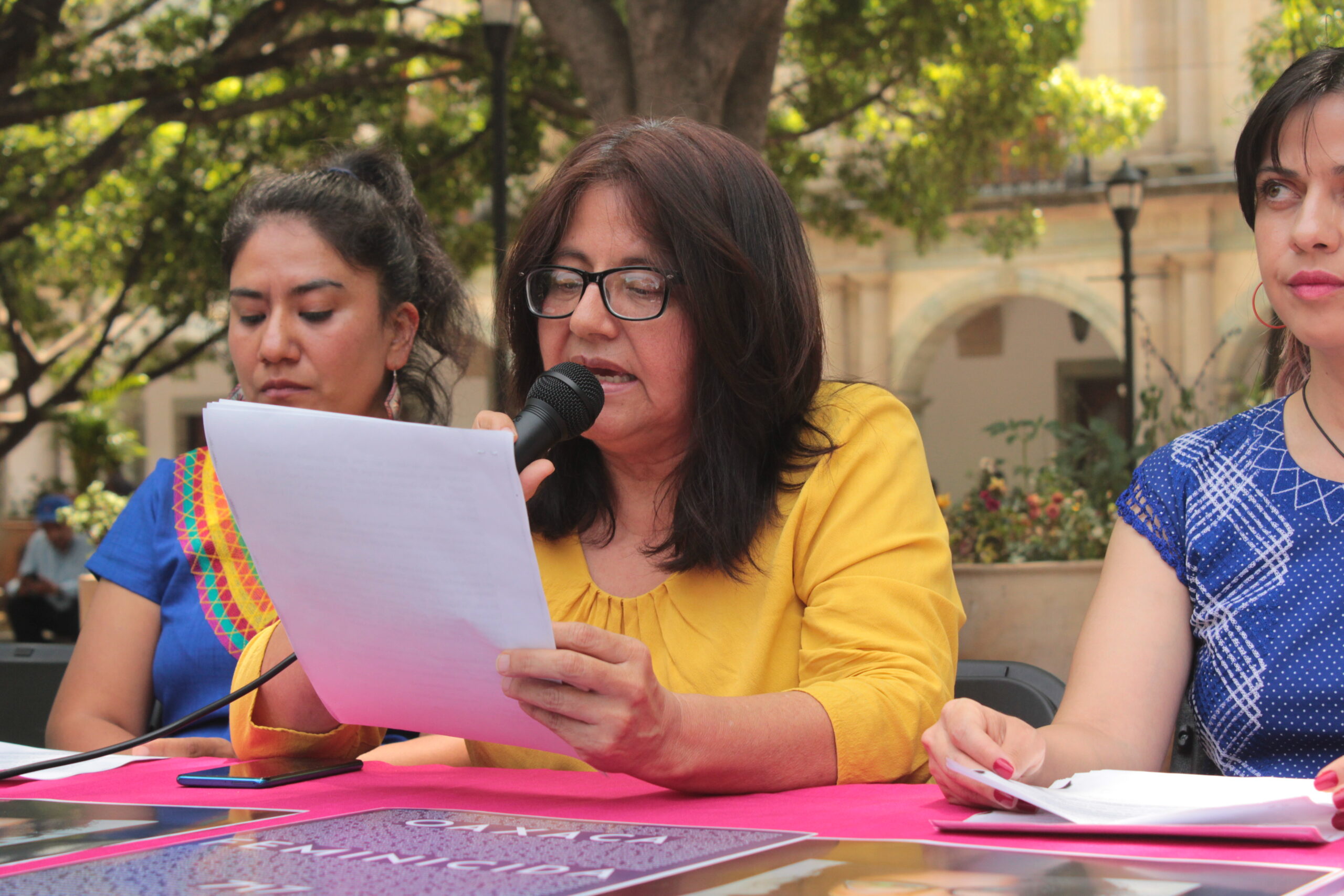 Mujeres de Oaxaca rechazan postulación de  Alejandro Murat Hinojosa como candidato plurinominal al Senado por el partido Morena