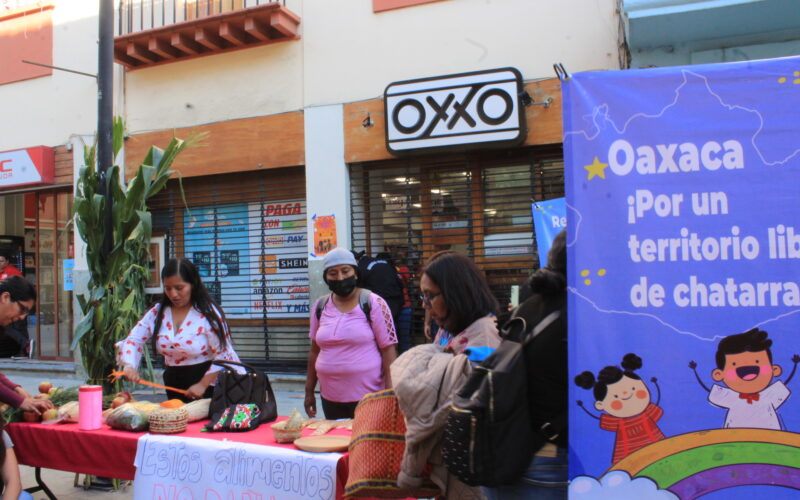 ORGANIZACIONES DECLARAN CLAUSURA DEL OXXO EN OAXACA